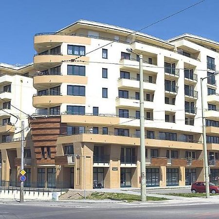 Tisza Palota Apartmanok Szegedin Exterior foto