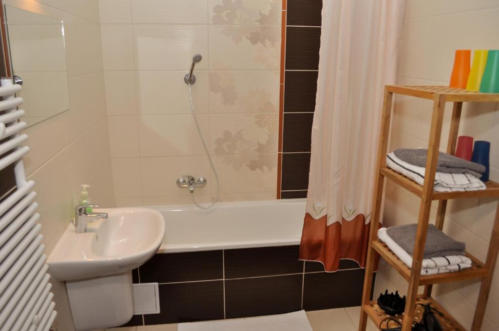 Tisza Palota Apartmanok Szegedin Zimmer foto