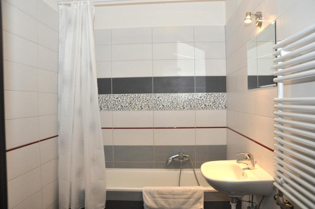 Tisza Palota Apartmanok Szegedin Zimmer foto