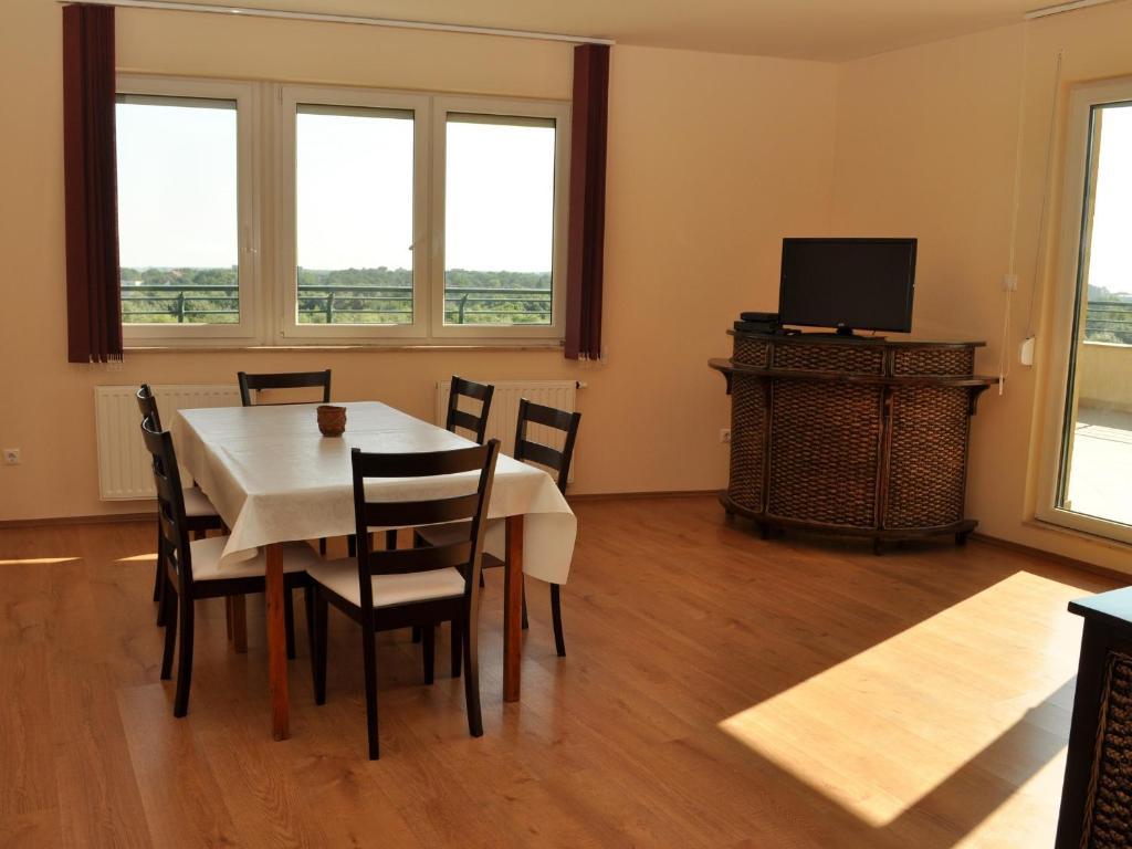 Tisza Palota Apartmanok Szegedin Zimmer foto